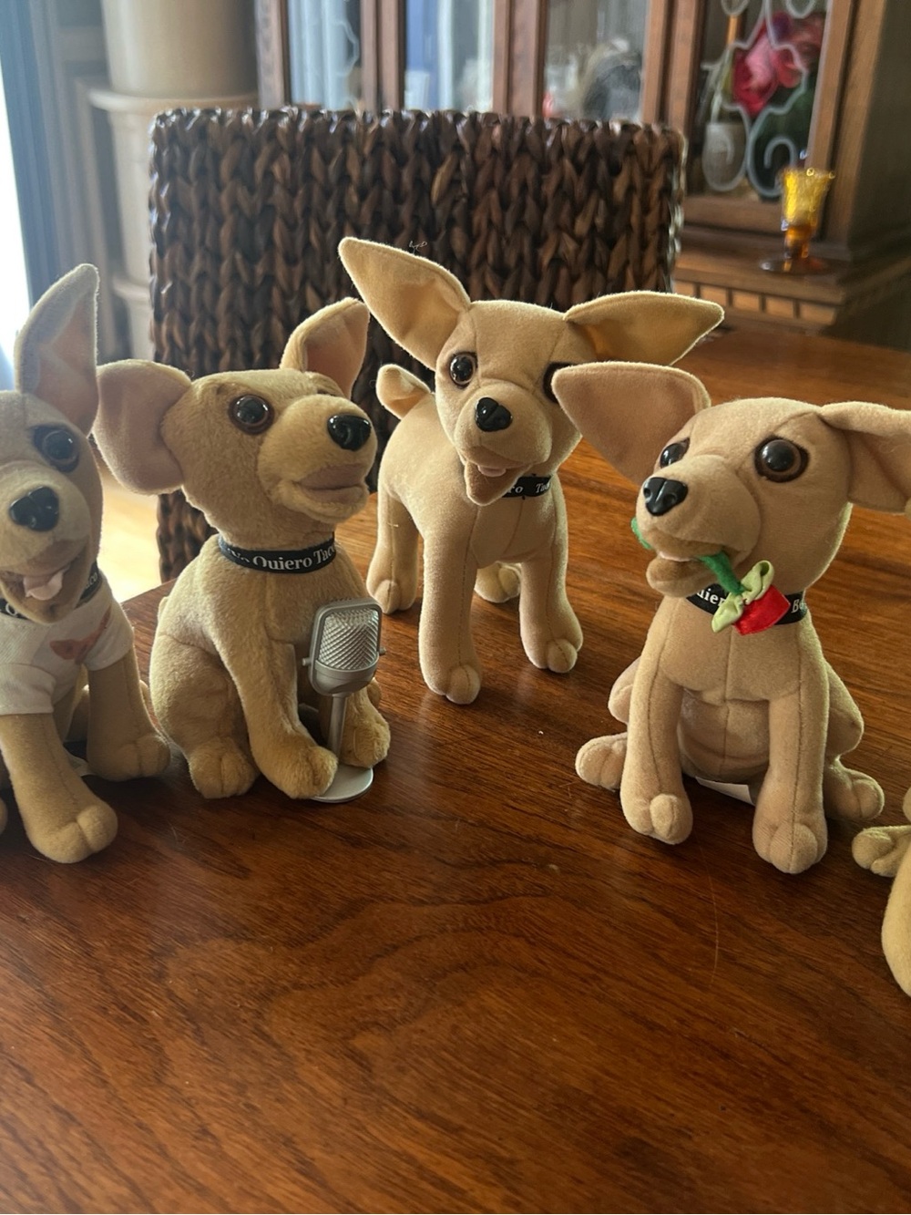 Vintage Taco Bell Chihuahua Plush Dogs Lot of 5 Yo Quiero Taco Bell DogsNO SOUND
